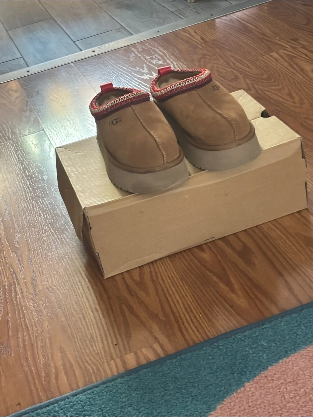 UGG women’s  Chestnut Slip-On Clog with Red Trim